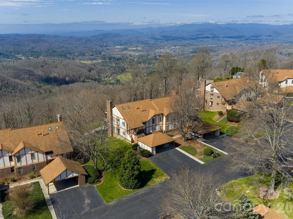 1203 Fleetwood Plz, Hendersonville, NC 28739