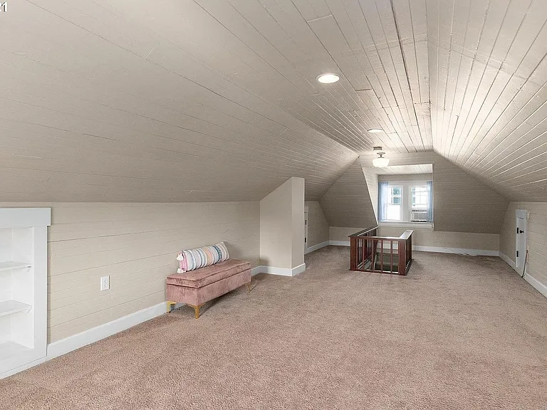 3234 SE Cesar E Chavez Blvd — Photo 29