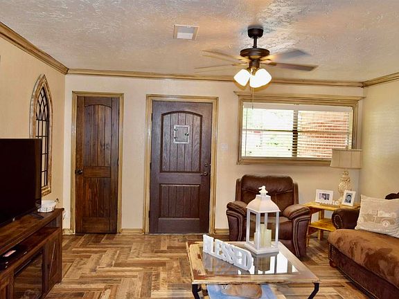 4th image of 13325 Saddlewood Ct