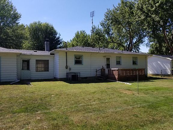 3rd image of 1541 Kay Dr