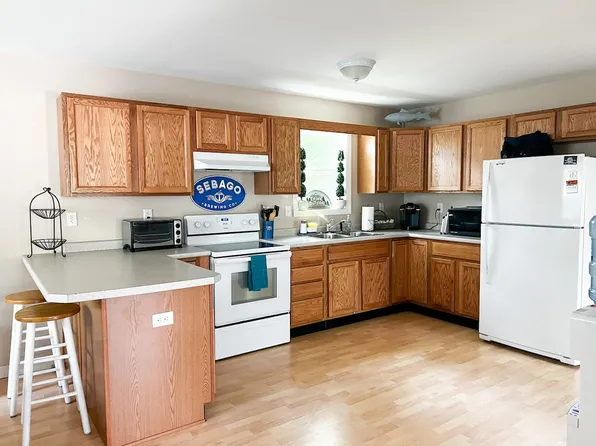 1 Sarah Ln, Standish, ME 04084