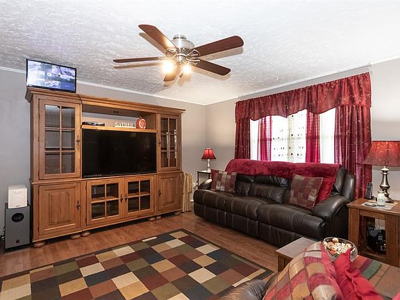 5th image of 3194 Windsong Dr