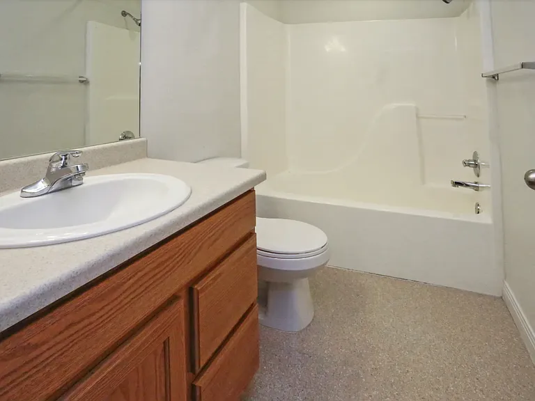 Garden View Townhomes — Photo 13