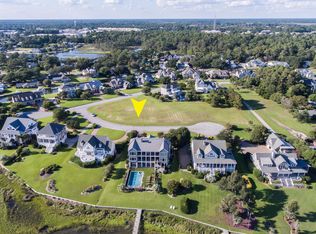 5217 Driftwood Ln, Morehead City, NC 28557