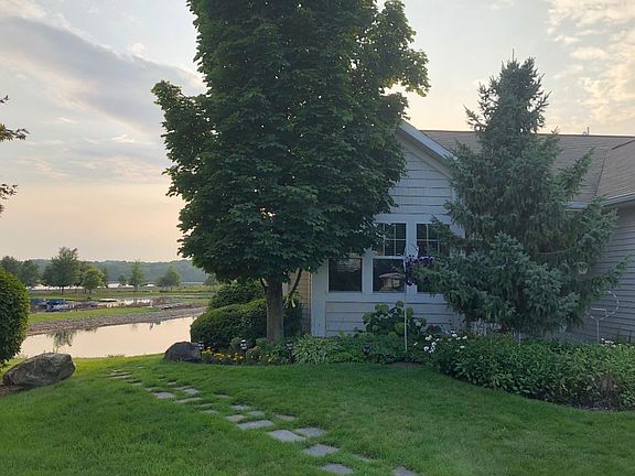 4th image of 6925 Windwater Ct