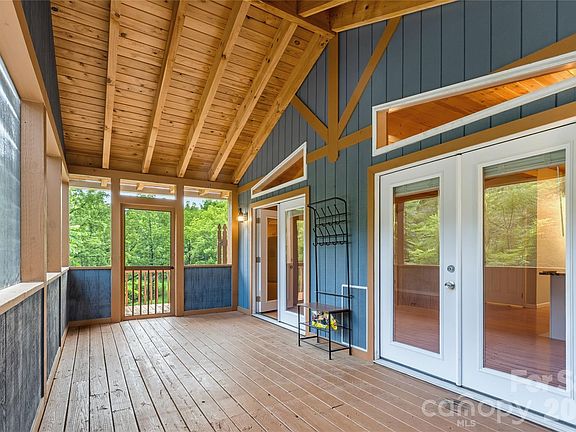 3rd image of 81 Bullfrog Cove Rd