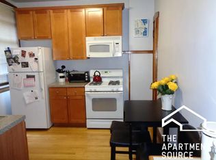 2822 N Mildred Ave #3, Chicago, IL 60657