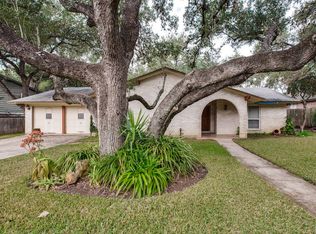 11203 Whispering Wind St, San Antonio, TX 78230