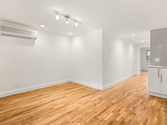 5th image of 132 Bergen St #1A