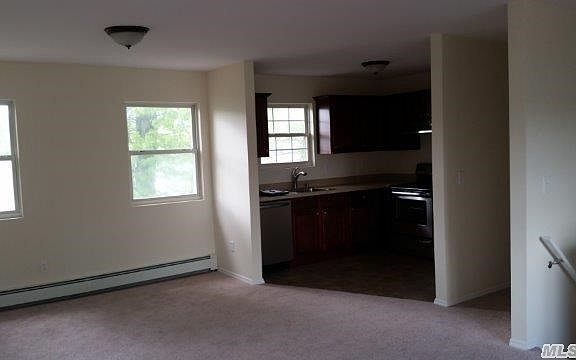 4th image of 136 N 25th St