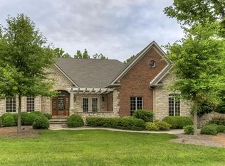 203 Stonegate Dr, Nicholasville, KY 40356