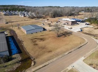 105 Commerce Dr, Oxford, MS 38655