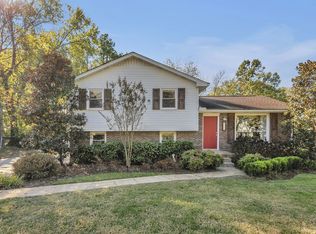 8045 Esterbrook Dr, Nashville, TN 37221