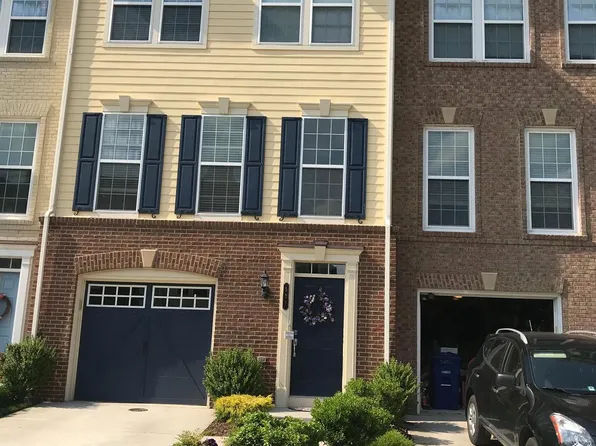 527 Glade Fern Ter SE, Leesburg, VA 20175