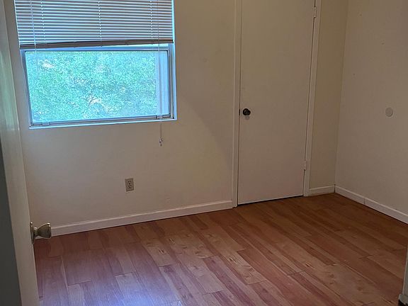 5th image of 707 Bracewood Cir #C