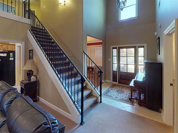4th image of 5825 Burlington Ln