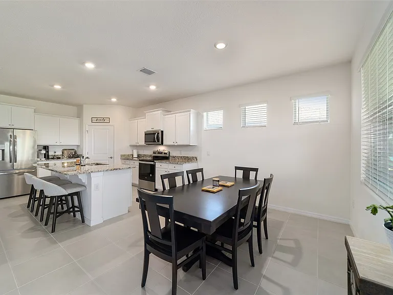 5252 NW 46th Lane Rd — Photo 7