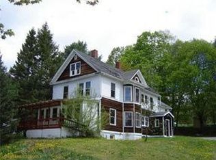 118 High St, Dexter, ME 04930