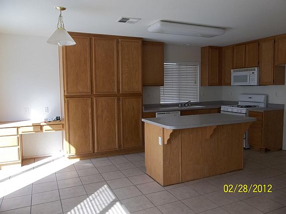 5th image of 1579 Whiterock Ln