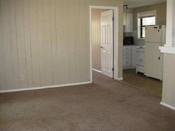 3rd image of 2657 Bayside Dr S #2