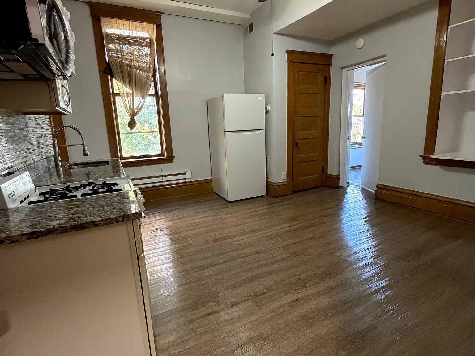 1 bed, 600 sqft, $1,450 — Photo 3