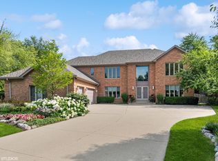 2507 Astor Ct, Glenview, IL 60026