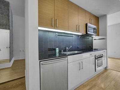 74 New Montgomery St Unit 313, San Francisco, CA, 94105