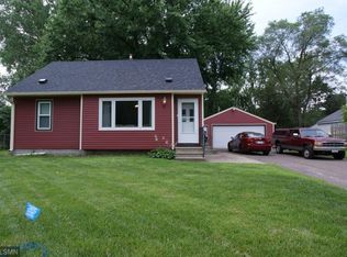 7 Park Dr, Circle Pines, MN 55014