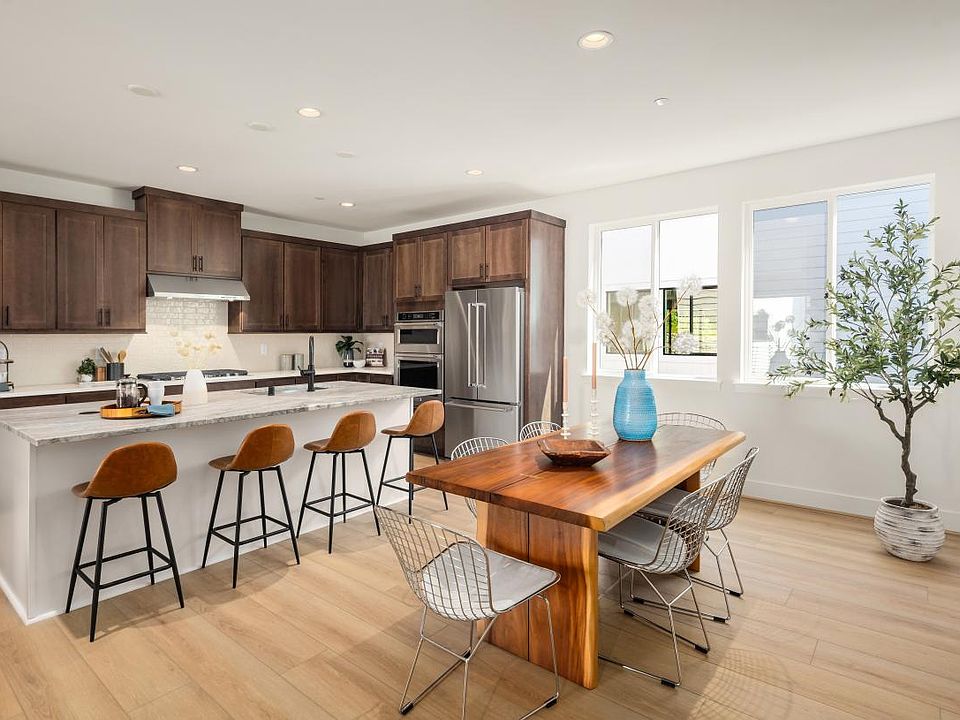 Kitchen and casual dining area