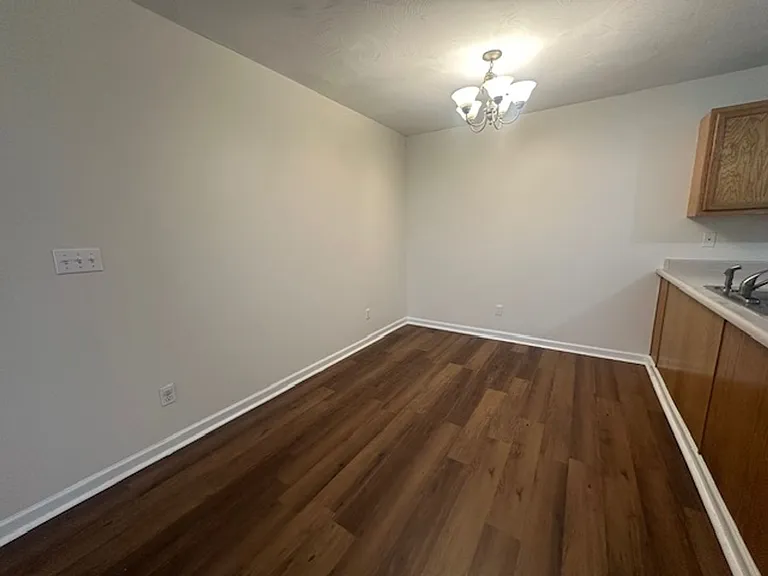 1651 W Kole Dr #A — Photo 5
