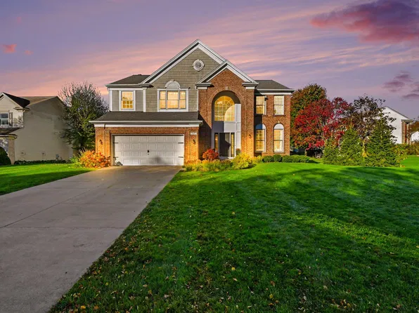 2471 Forest Meadows Ct SE, Kentwood, MI 49546