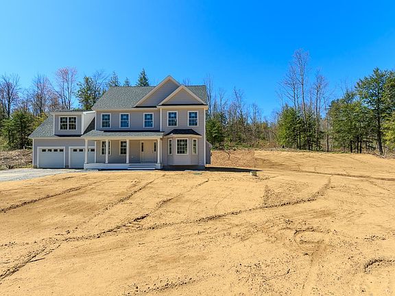 4th image of 36 Wright Drive #2-65-1