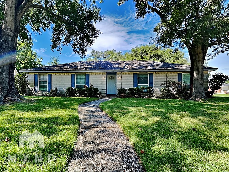 1st image of 5021 Cedar Creek Dr