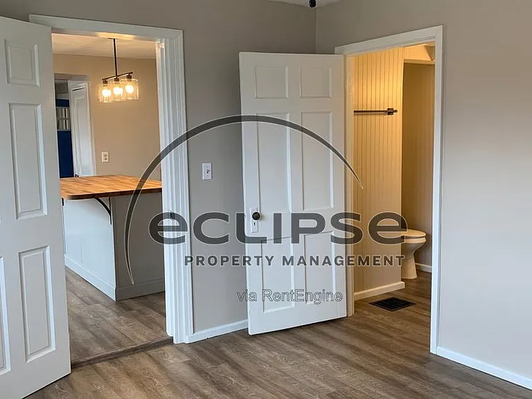 202 N Main St #3 — Photo 9