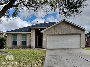 1815 Sherwood Forest Cir, League City, TX 77573