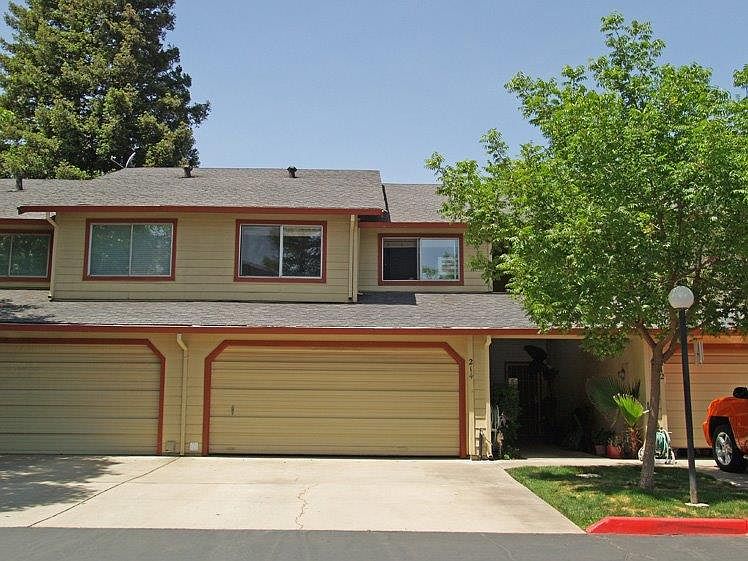 1st image of 214 Tiffany Cir
