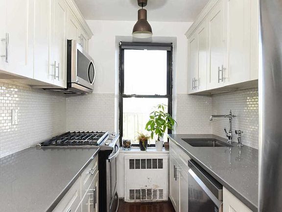 2nd image of 143-50 Hoover Ave #418