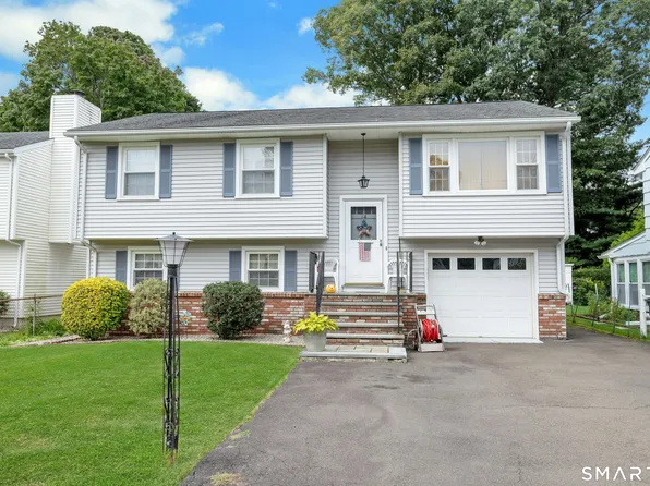 14 Hilltop Avenue, Stamford, CT 06907