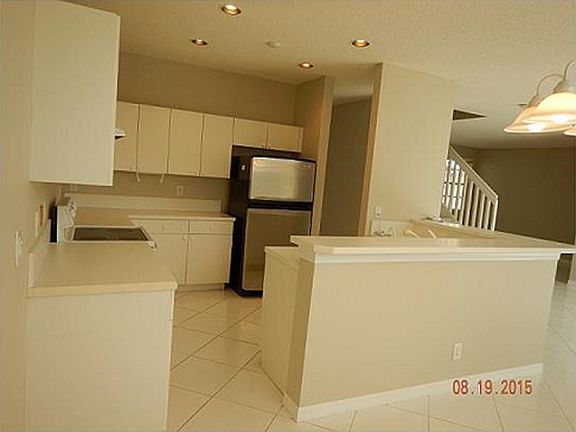 2nd image of 4434 Foxtail Ln