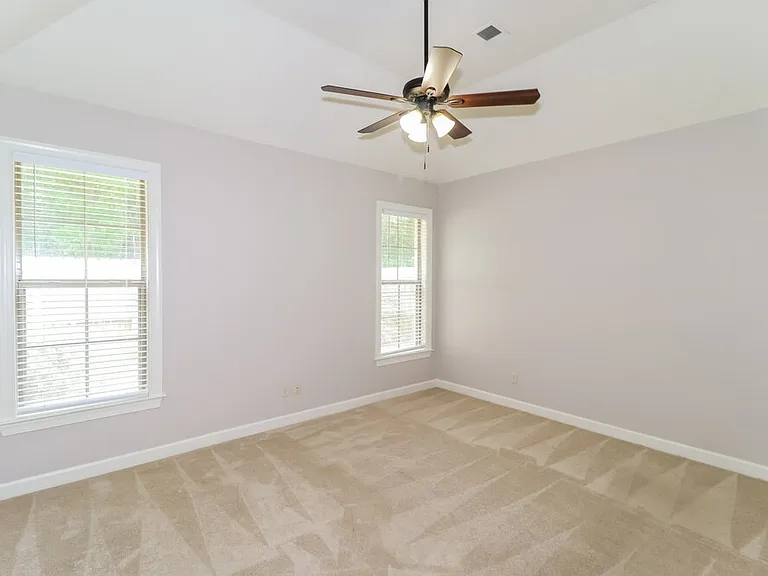 6832 Lagrange Grove Dr — Photo 9