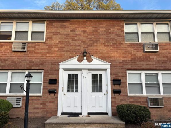 24C Lakeview Ave #24C, Leonia, NJ 07605