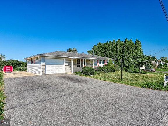 3rd image of 2716 Westwind Ln