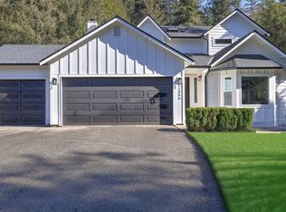 11006 325th Ave SE, Issaquah, WA 98027