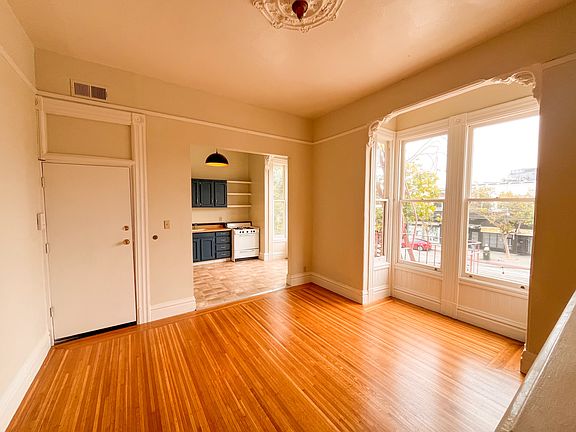 3rd image of 2378 Market St APT 1