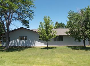327 E Highway 2, Hyannis, NE 69350
