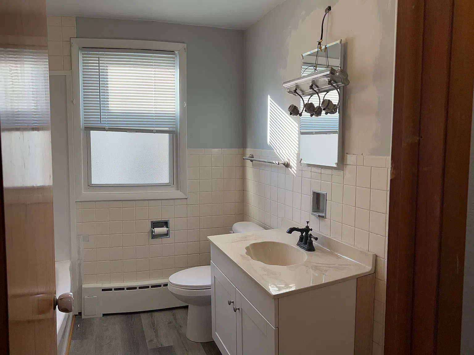 2 bed, 1400 sqft, $1,500 — Photo 4