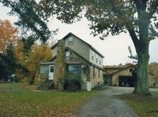 3062 Garrett Rd, Garrett, PA 15542