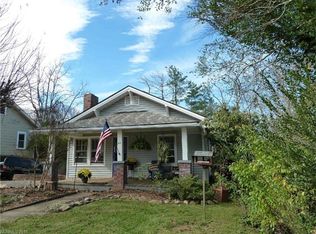 57 Ridgecrest Rd, Asheville, NC 28803