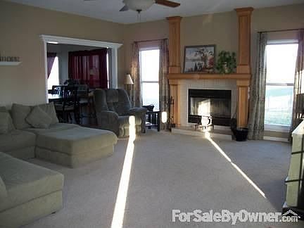 4th image of 3800 Lexington Ct
