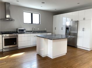 402 E 1st St UNIT 201, Long Beach, CA 90802